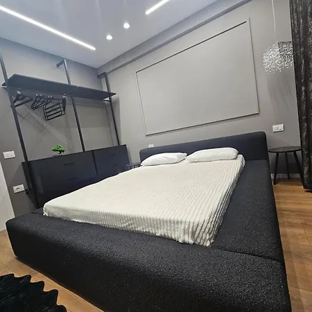Lux Tirana Apartment Mezez